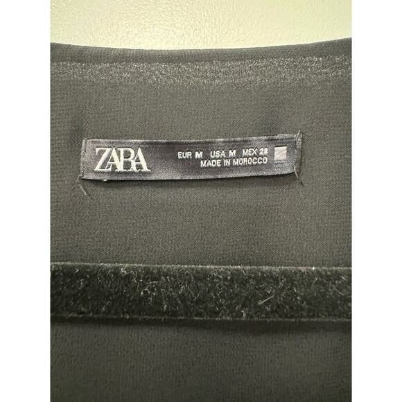 Zara Medium Black V Neck Flowy Blouse 3/4 Sleeve Layered Top - Picture 4 of 6